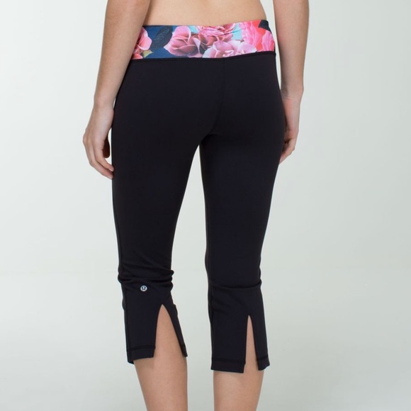 lululemon athletica Pants - 🍋Gather & Crow Crop